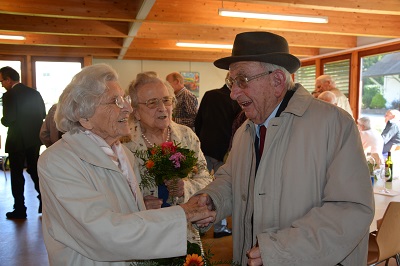 Hedwig Peter-Morach, 100 Jahre, Verena Greule-Säuberli, 97 Jahre und Robert Hofmann-Rösti, 99 Jahre